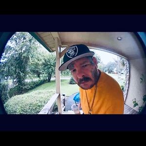 Meet your Posher, Tom